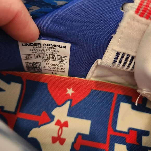 UA Football Cleats - Picture 1 of 5